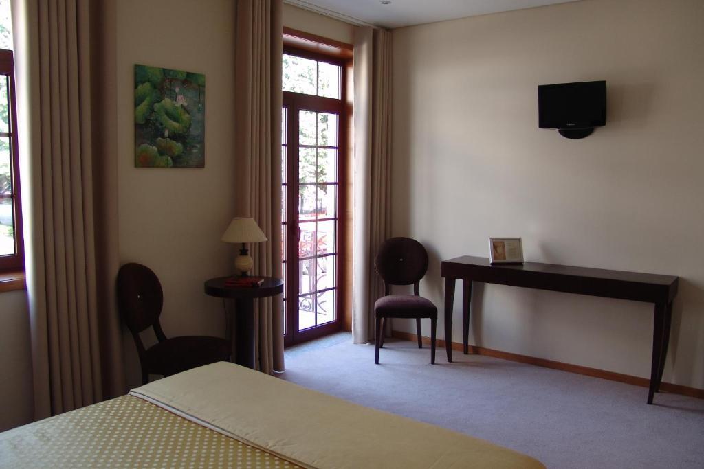 Santo Thyrso Hotel Santo Tirso Room photo