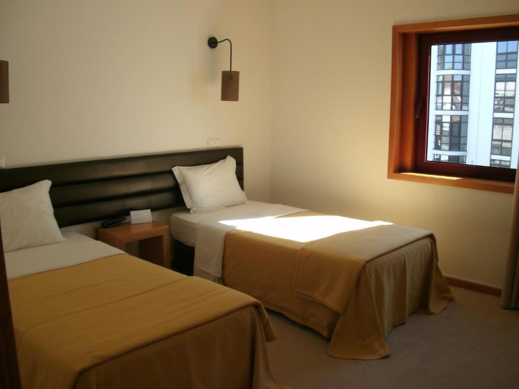Santo Thyrso Hotel Santo Tirso Room photo