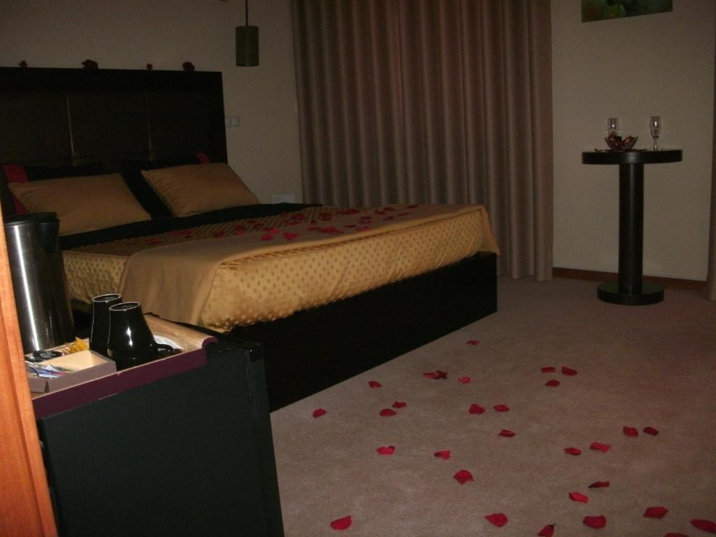 Santo Thyrso Hotel Santo Tirso Room photo